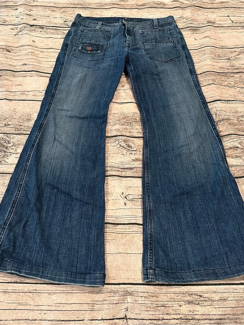 Y2K 7 For All Mankind Uneven Dark Wash, Blue Wide Leg Jeans Size 28